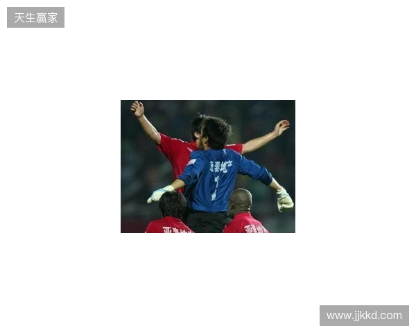 法比奥庆祝足协杯夺冠：我们是冠军了！这座城市值得拥有这一刻