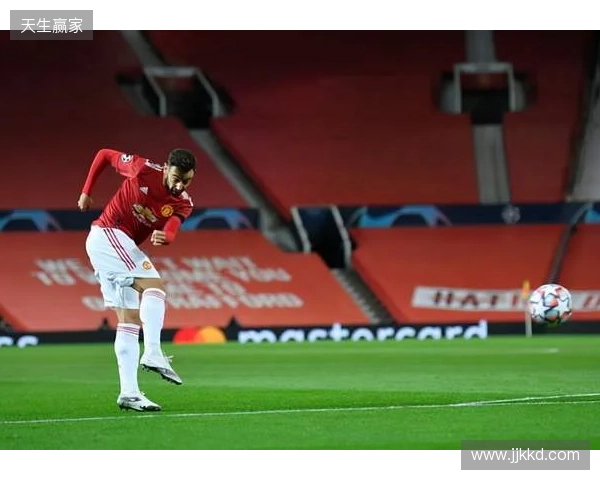 B费：拉什福德想要的传球方式很适合我们两人，他的前插非常出色