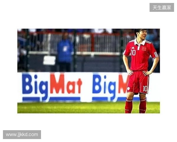 邓卓翔、常卫魏、闫毅等人参加2025武汉足球明星表演赛