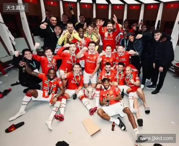 邮报：为马奎尔的离开做准备，曼联考虑引进森林后卫穆里略