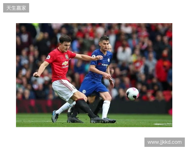 官方:马奎尔与曼联续约至2027年夏天,附带一年续约选项 官方:马奎尔与曼联续约至2027年夏天,附带一年续约选项