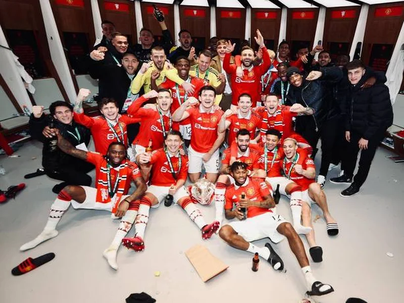 邮报：为马奎尔的离开做准备，曼联考虑引进森林后卫穆里略