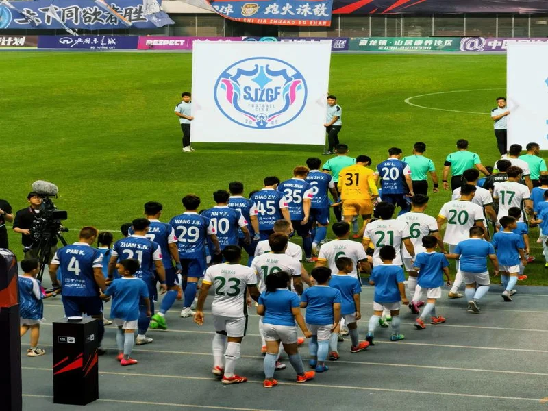 韩东租借加盟石家庄功夫足球俱乐部